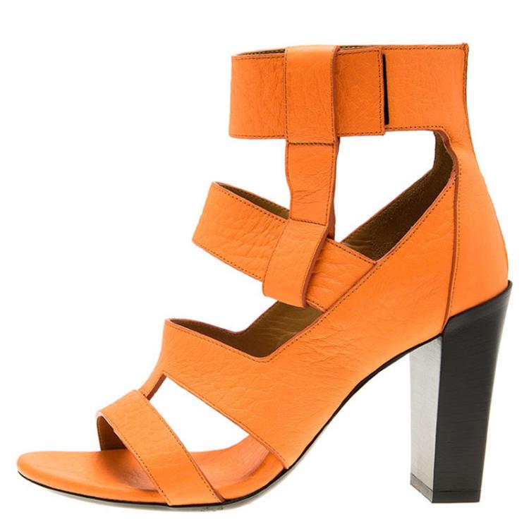 Pre Owned Chloe Fluorescent Orange Leather Block Heel Sandals Size 36.5