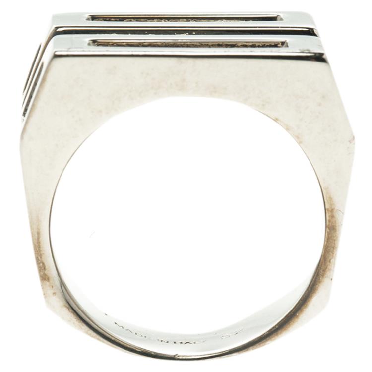 Pre Owned Chloe Bianca Silver Tone Ring Size 52