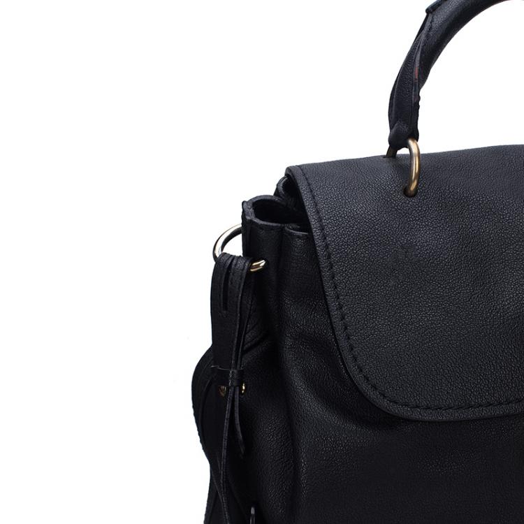 Pre Owned Chloe Black Leather Elsie Shoulder Bag