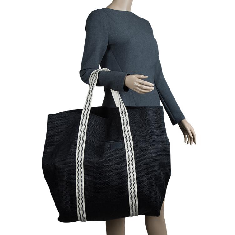 Pre Owned Chloe Black Woven Straw Large Beach Tote