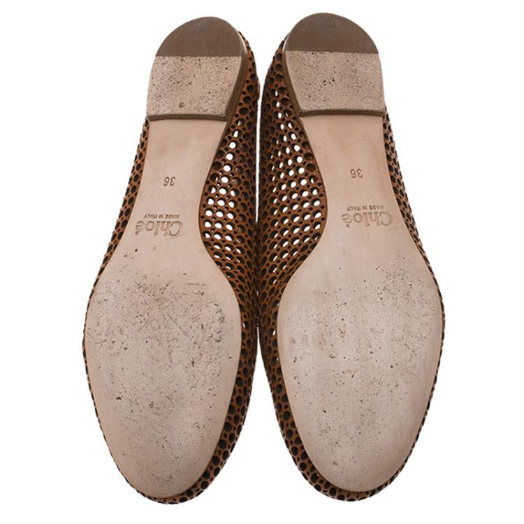 Pre Owned Chloe Brown Perforated Leather Lauren Scalloped Ballet Flats Size 36