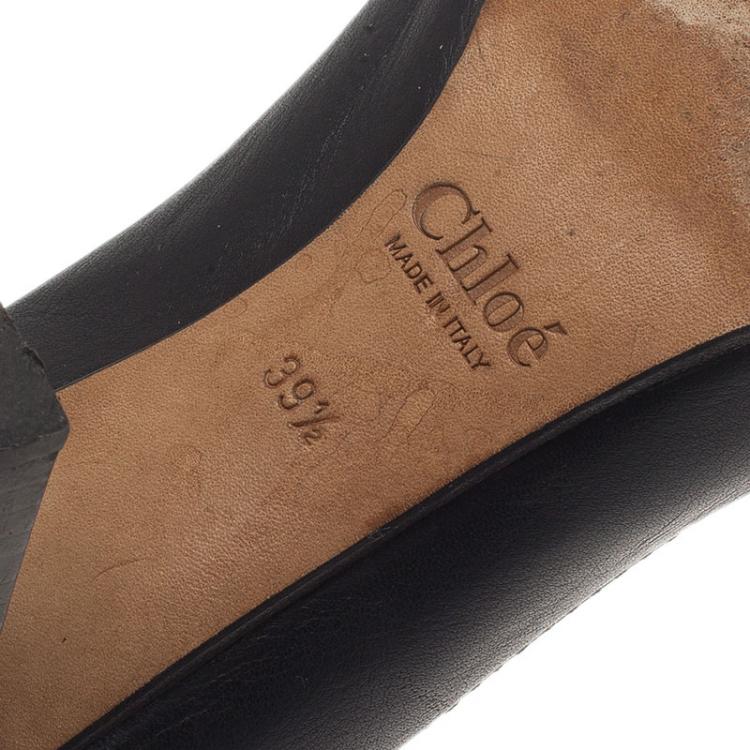 Pre Owned Chloe Black Leather Gold Buckle Pumps Size 39.5