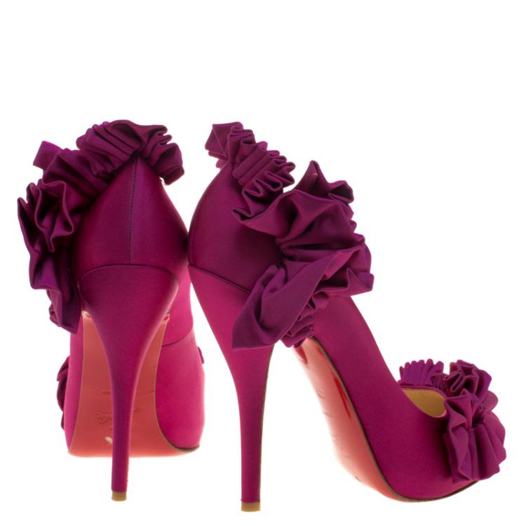 Pre Owned Christian Louboutin Pink Satin Escandria Pumps Size 39