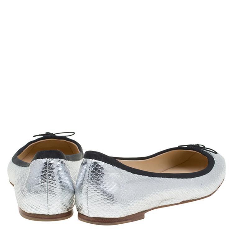 Pre Owned Christian Louboutin Silver Python Embossed Leather Rosella Square Toe Ballet Flats Size 37.5