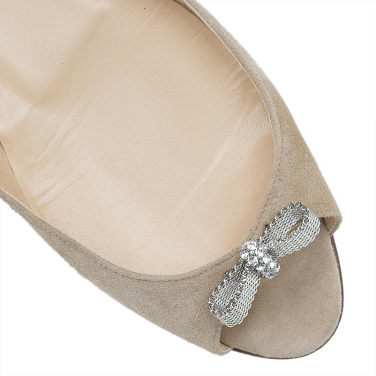Pre Owned Christian Louboutin Beige Suede Embellished Bow Detail Peep Toe Flats Size 38.5