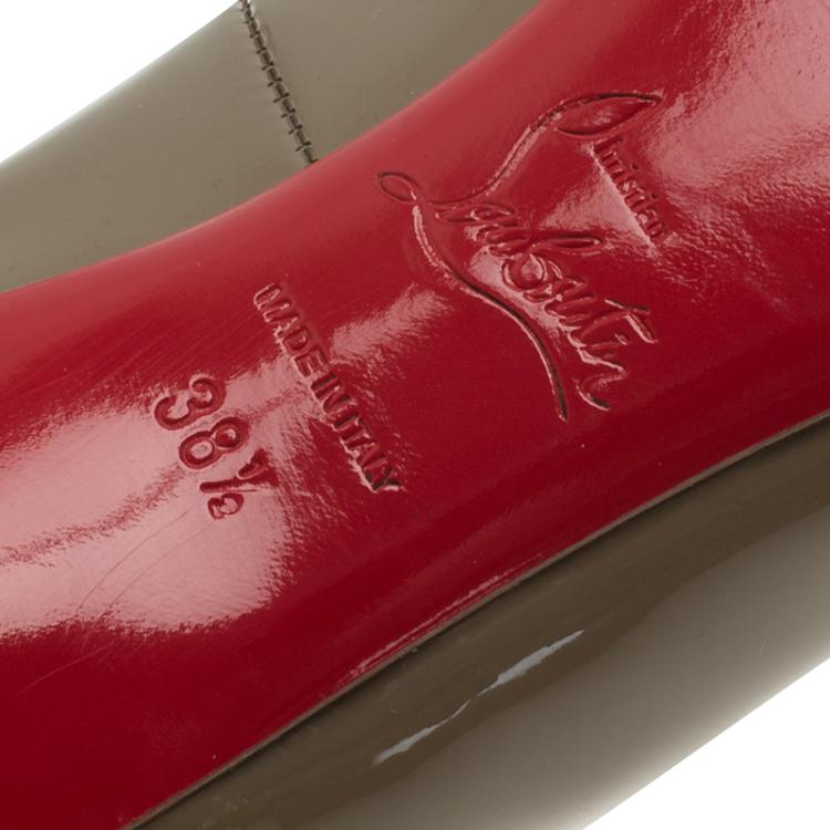 Pre Owned Christian Louboutin Grey Patent Pigalle Pumps Size 38.5
