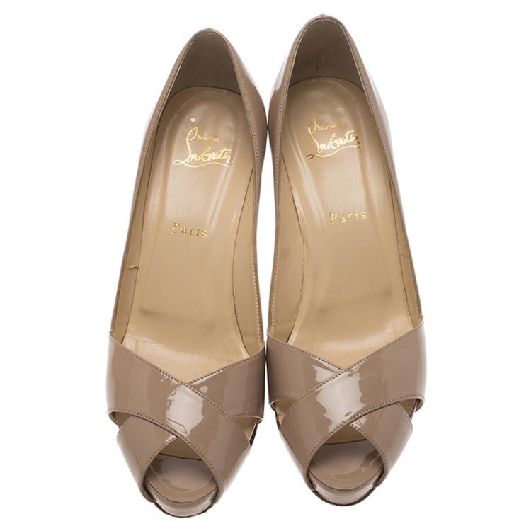 Pre Owned Christian Louboutin Beige Patent Shelley Criss Cross Pumps Size 40.5