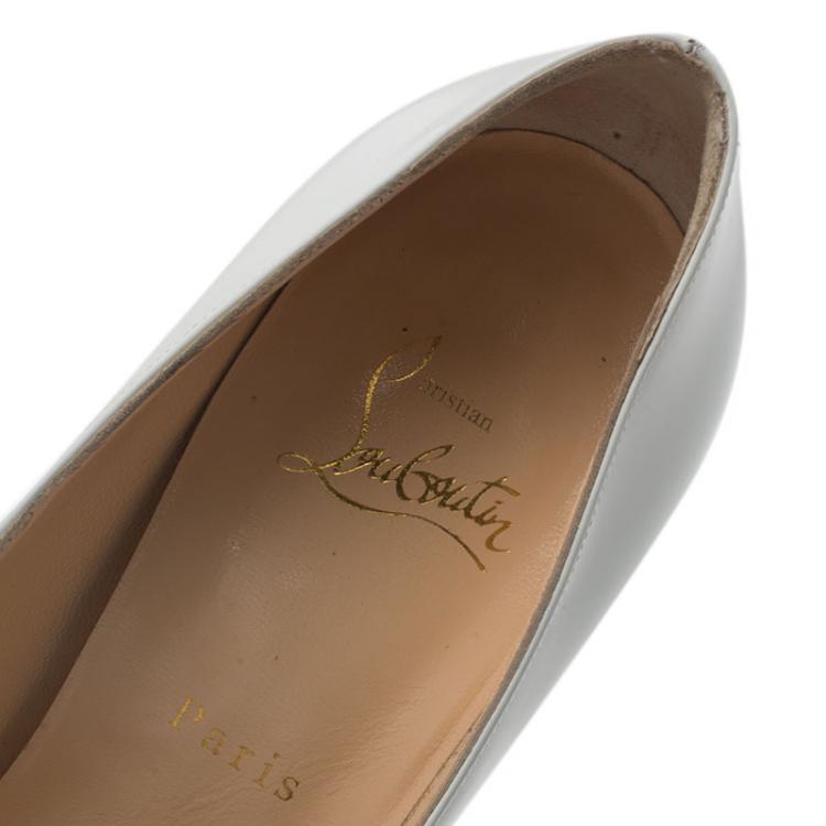 مملوكة مسبقًا Christian Louboutin White Patent Fifi Pumps Size 39