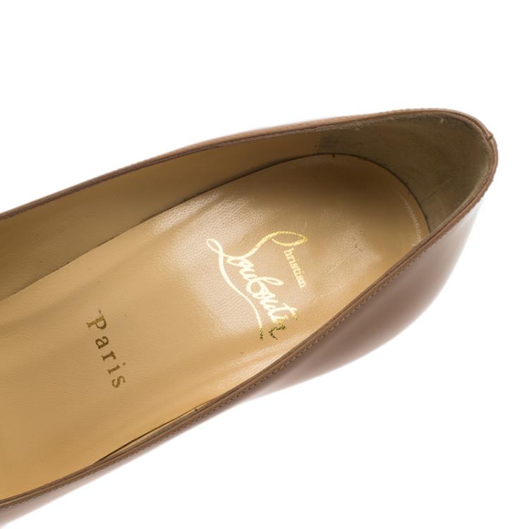 Pre Owned Christian Louboutin Beige Patent Decollete Pumps Size 38.5