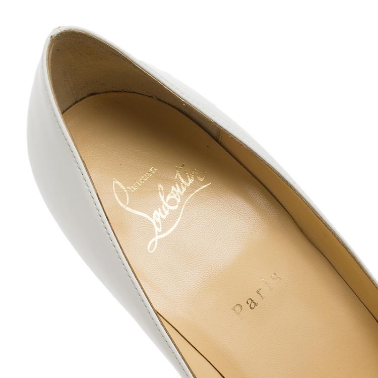 Pre Owned Christian Louboutin White Leather Cora Heart Detail Pumps Size 39.5