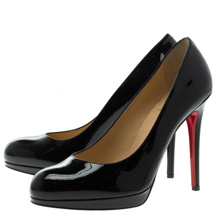 مملوكة مسبقًا Christian Louboutin Black Patent New Simple Pumps Size 39