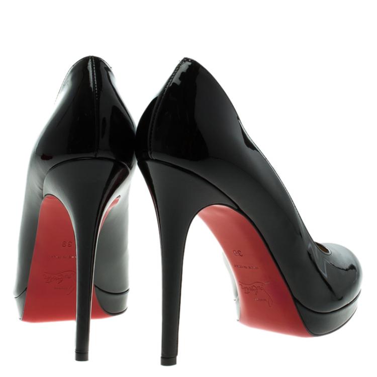 مملوكة مسبقًا Christian Louboutin Black Patent New Simple Pumps Size 39