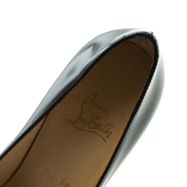 مملوكة مسبقًا Christian Louboutin Black Patent New Simple Pumps Size 39