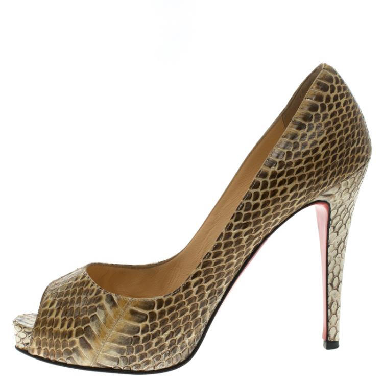 مملوكة مسبقًا Christian Louboutin Beige Python Very Prive Peep Toe Pumps Size 38
