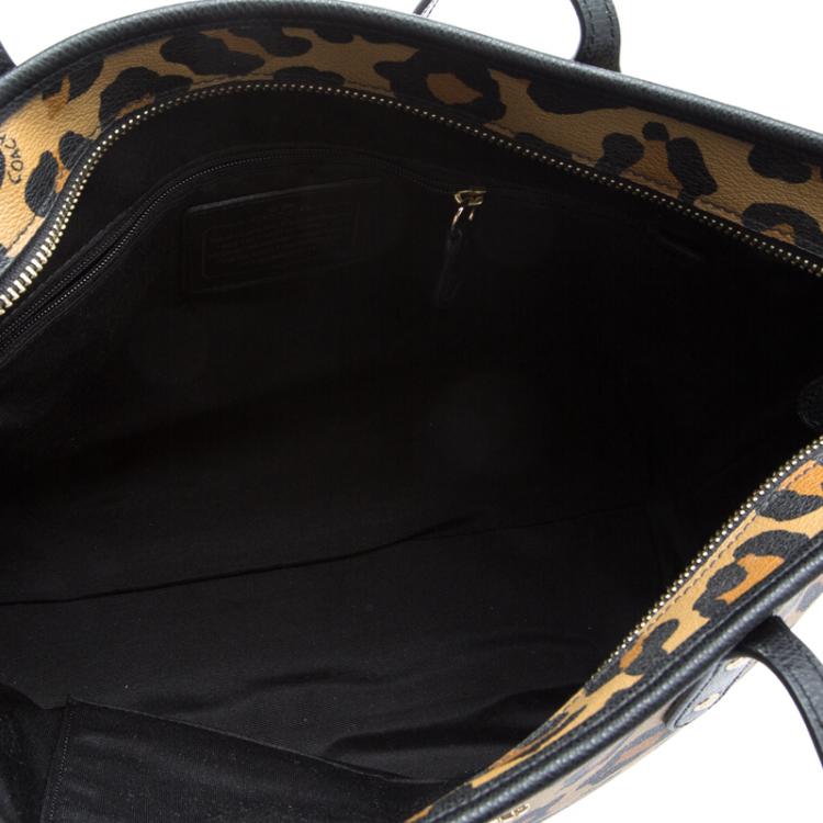 Pre Owned Coach Leopard Print Coated Canvas City Zip Tote