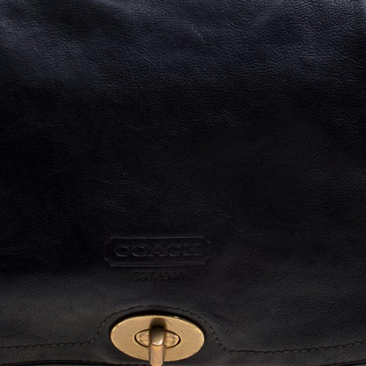 Pre Owned Coach Black Leather Flap Shoulder Bag