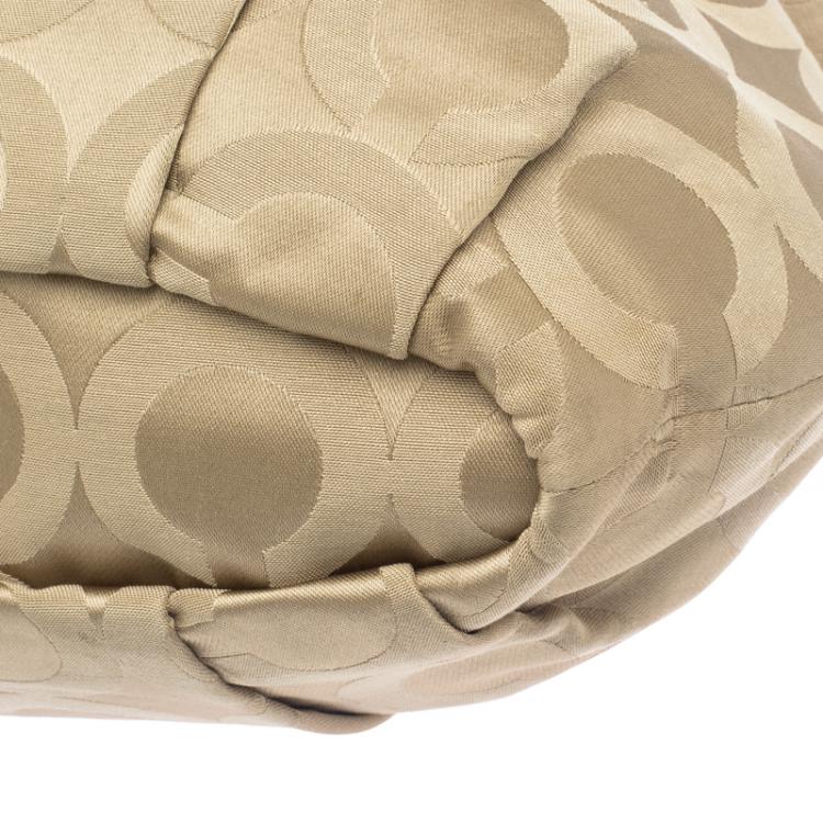 Pre Owned Coach Beige Signature Fabric Lindsey Shoulder Bag