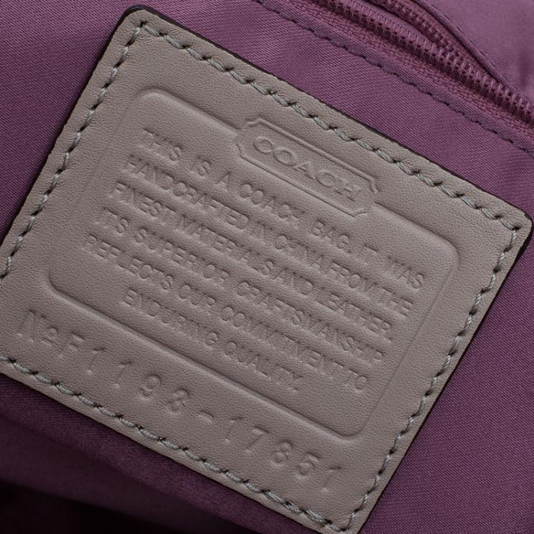 Pre Owned Coach Beige Croc Embossed Leather Shopper Tote