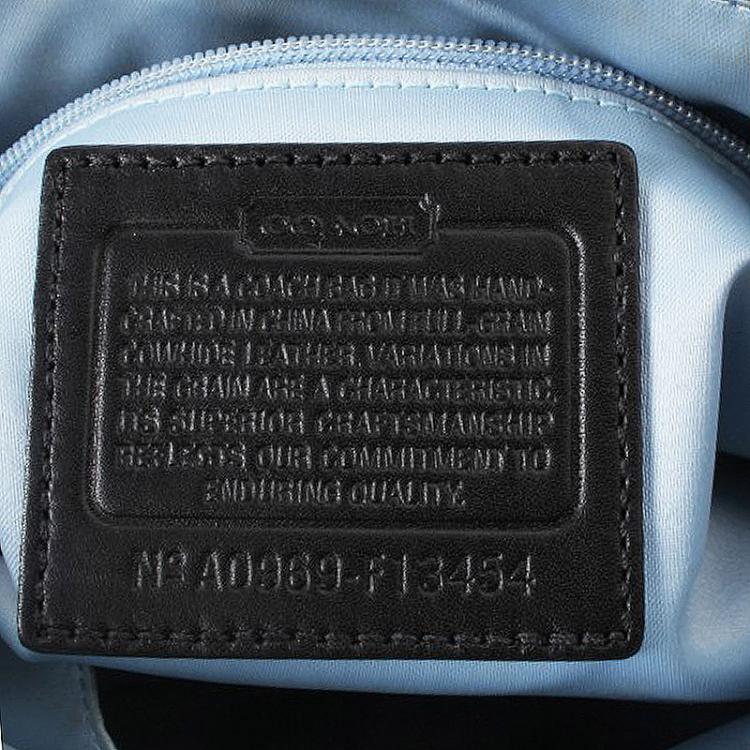 Pre Owned Coach Black Patent Leather Clutch With Silver Chain