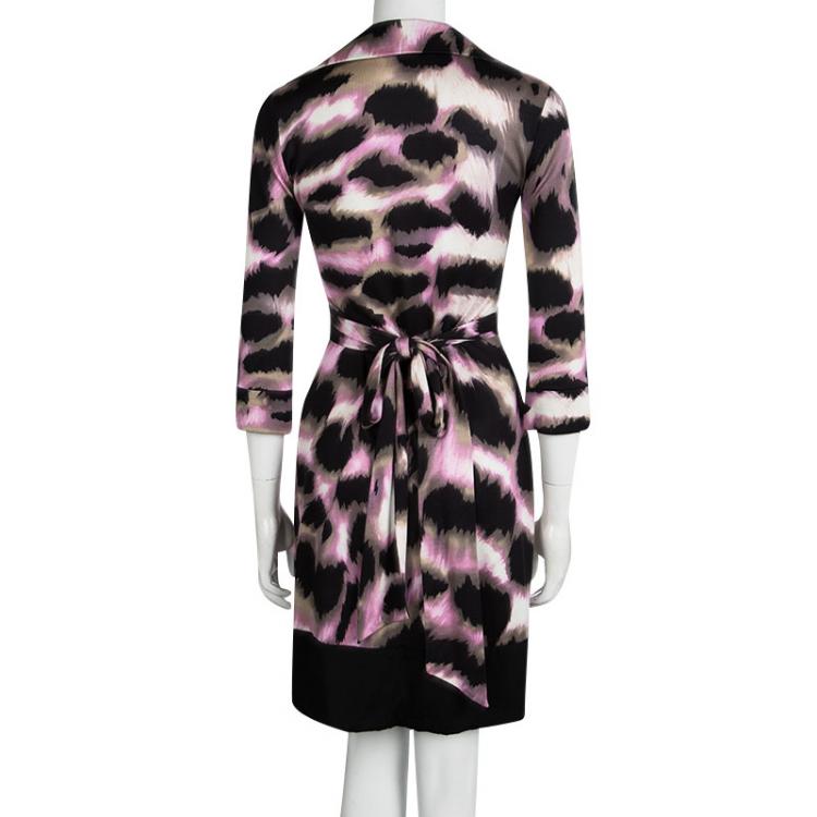 مملوكة مسبقًا Diane Von Furstenberg Printed Silk Jersey Lindsey Mini Wrap Dress S