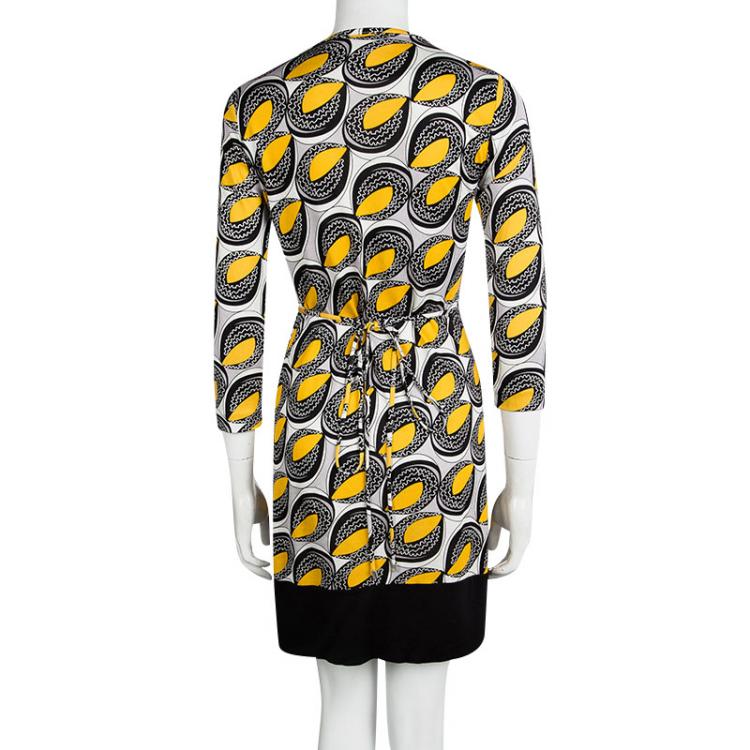 Pre Owned Diane Von Furstenberg Multicolor Printed Silk Jersey Naoki Wrap Dress S