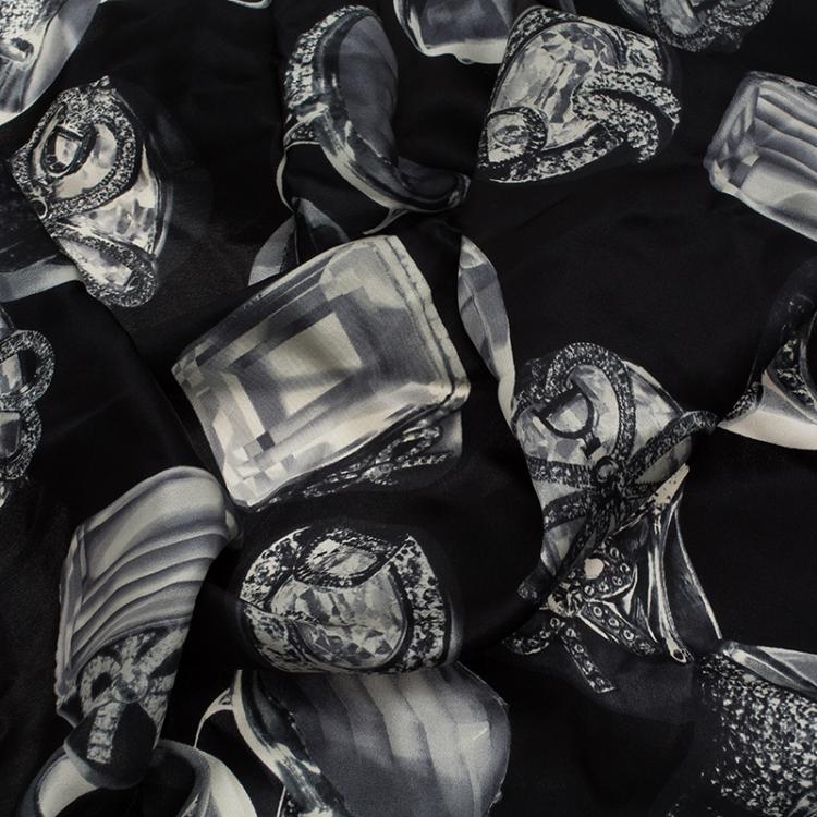 مملوكة مسبقًا Dior Black Rings Printed Square Silk Scarf 
