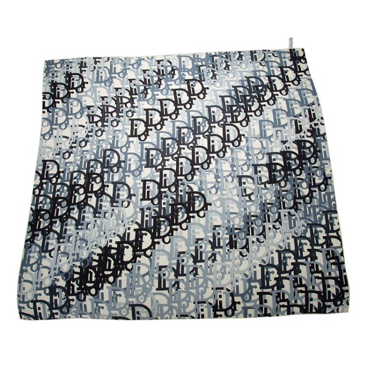 Pre Owned Dior Blue Diorissimo Silk Square Scarf