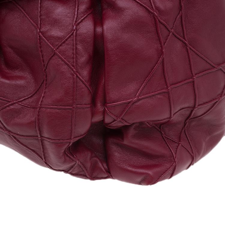 Pre Owned Dior Red Lambskin Cannage Le Trente Hobo