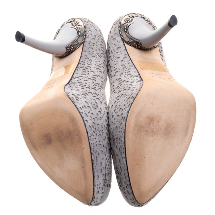 Pre Owned Dior Grey Laser Cut Suede and Leather Pumps Size 39