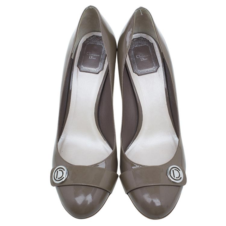 Pre Owned Dior Grey Patent Pumps Size 38.5 