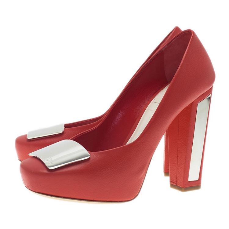 Pre Owned Dior Red Leather Metal Plate Block Heel Pumps Size 38