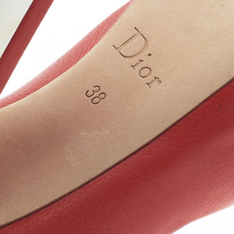 Pre Owned Dior Red Leather Metal Plate Block Heel Pumps Size 38
