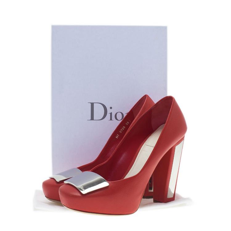 Pre Owned Dior Red Leather Metal Plate Block Heel Pumps Size 38