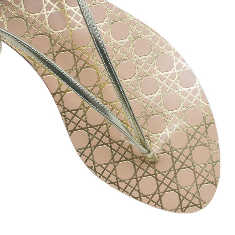 Pre Owned Dior Gold Leather Cannage Thong Sandals Size 40