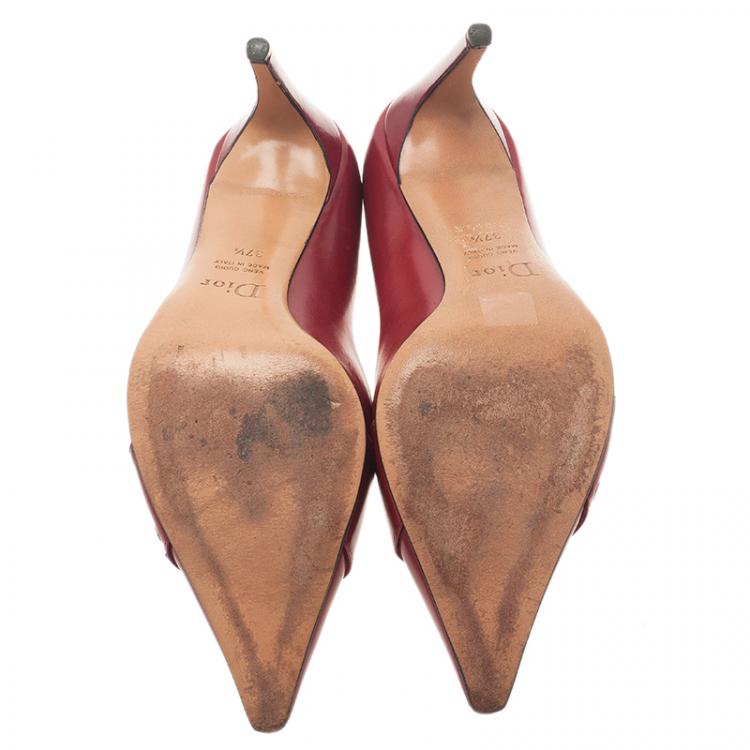 Pre Owned Dior Red Leather Buckle Detail Pointed Toe Pumps Size 37.5