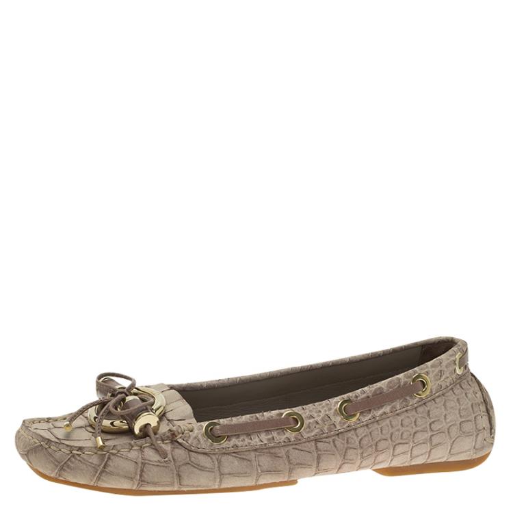 Pre Owned Dior Beige Crocodile Embossed Boat Stitched Bow Loafers Size 36