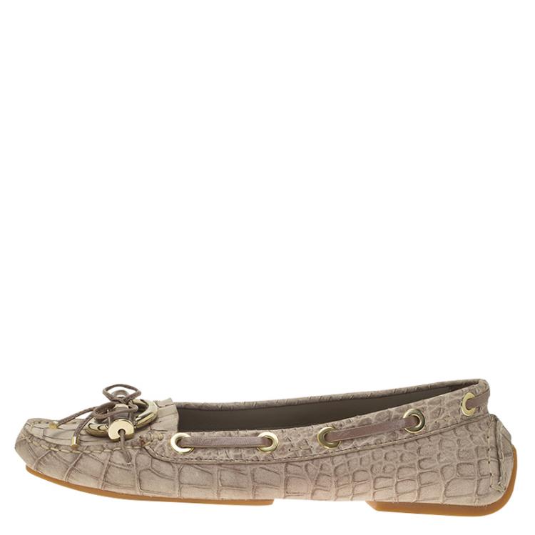 Pre Owned Dior Beige Crocodile Embossed Boat Stitched Bow Loafers Size 36