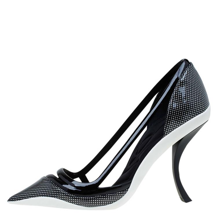 Pre Owned Dior Black Patent Cutout Pointed Toe Pumps Size 39
