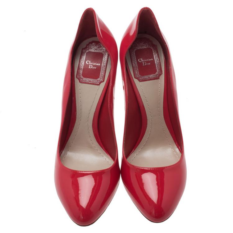 Pre Owned Dior Red Patent Wavy Silhouette Pumps Size 38