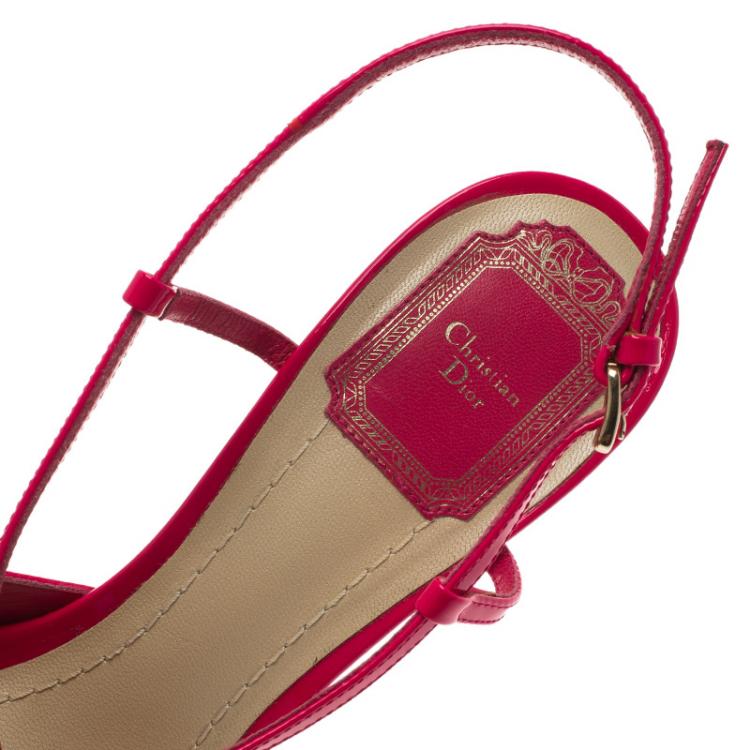 مملوكة مسبقًا Dior Fuchsia Pink Patent Cannage Heel Cross Strap Platform Sandals Size 38