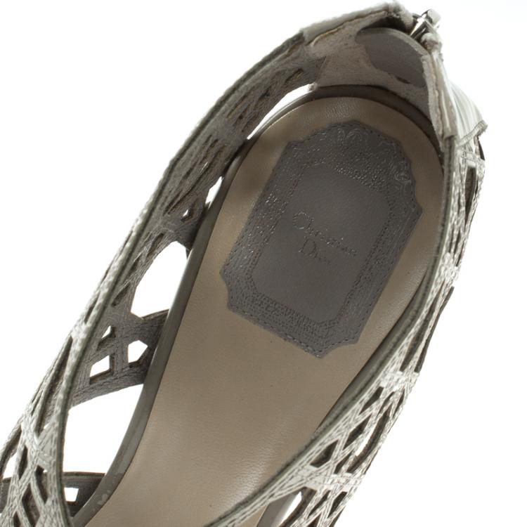 مملوكة مسبقًا Dior Grey Cutout Cannage Leather Miss Dior Caged Sandals Size 41