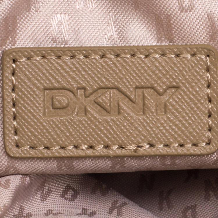 Pre Owned DKNY Green Quilted Leather Crossbody Bag
