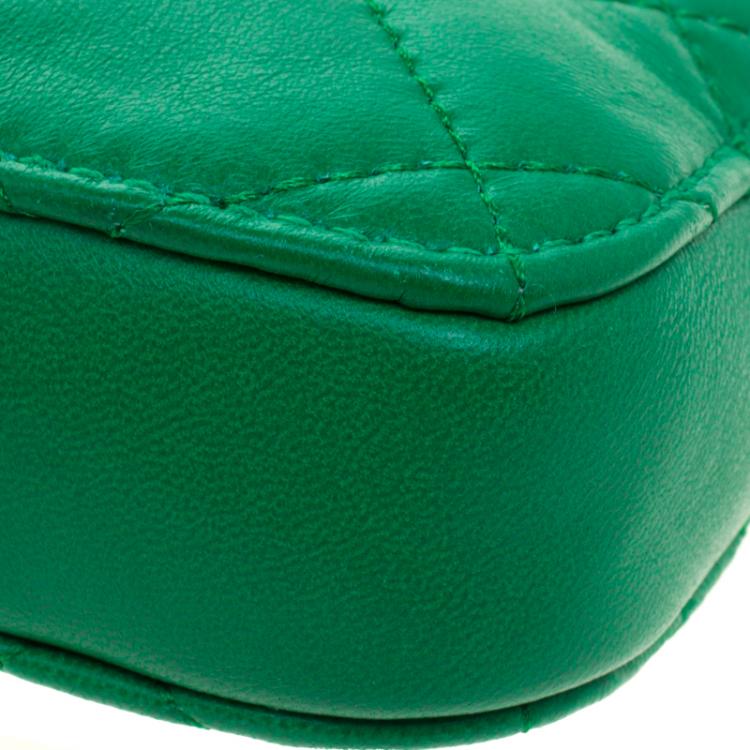 Pre Owned DKNY Green Quilted Leather Crossbody Bag
