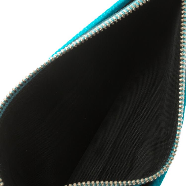 مملوكة مسبقًا Dolce and Gabbana Sky Blue Leather Long Zip Card Holder