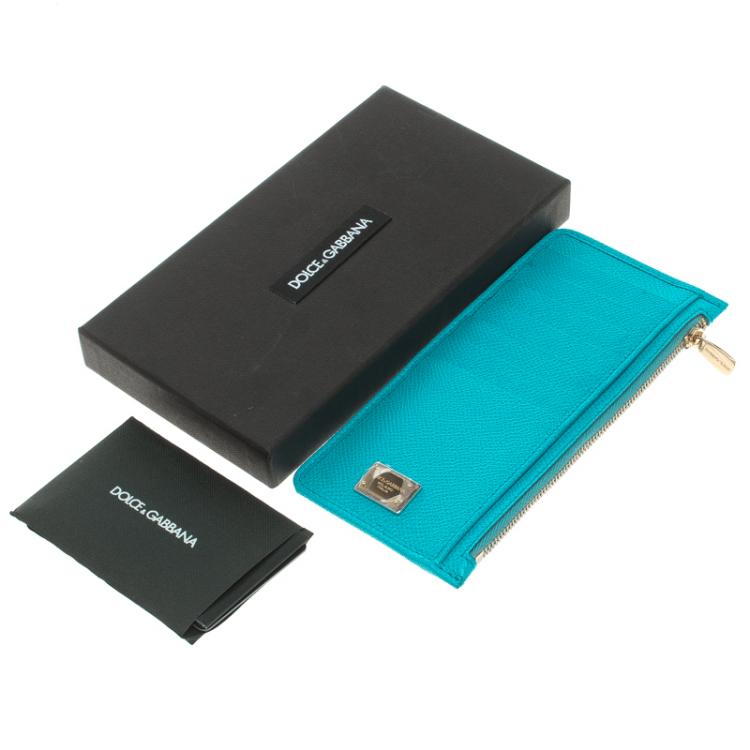 مملوكة مسبقًا Dolce and Gabbana Sky Blue Leather Long Zip Card Holder