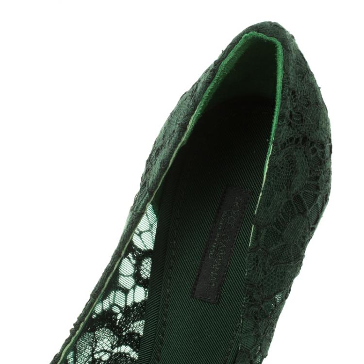 Pre Owned Dolce and Gabbana Forest Geen Lace Pointed Toe Pumps Size 39