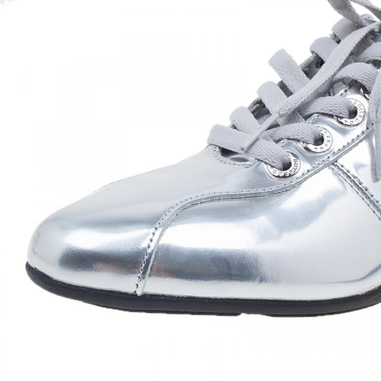 Pre Owned Dolce and Gabbana Silver Metallic Leather Limited Edition Sneakers Size 40.5
