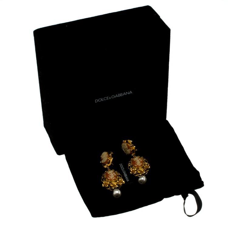 Pre Owned Dolce & Gabbana Cameo Gold Tone Faux Pearl Long Clip-on Earrings