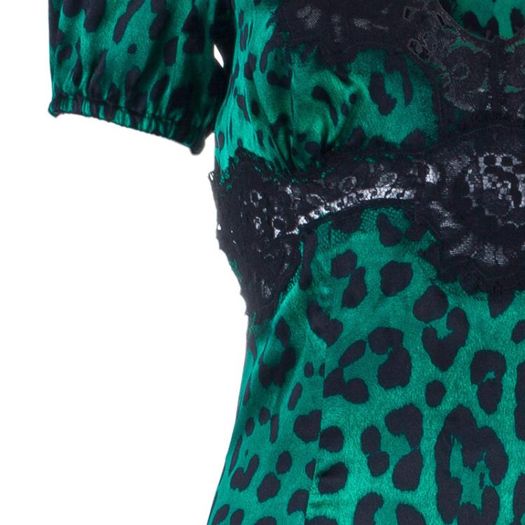 Pre Owned Dolce And Gabbana Green Silk Lepoard Print Top M