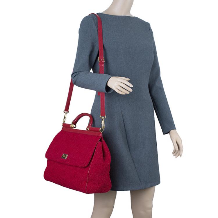 Pre Owned Dolce and Gabbana Red Crochet Rose Large Miss Sicily Tote